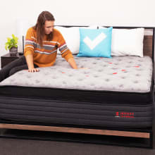 Product image of Zoma Hybrid Mattress