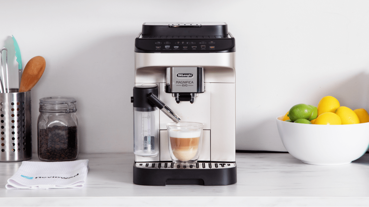 The Delonghi Magnifica Evo.